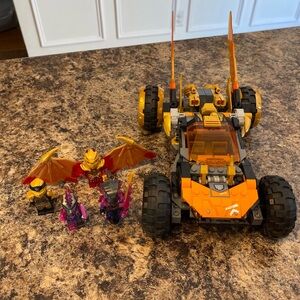 LEGO NINJAGO Cole’s Dragon Cruiser, 71769 Ninja Toys with Golden Kai. Legos